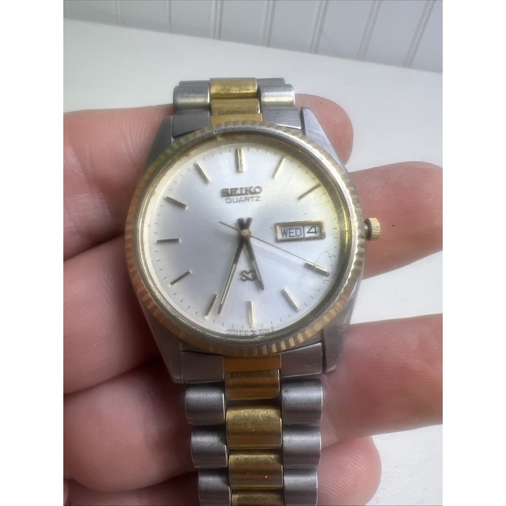 Seiko SQ Men's Two-Tone Day/Date Quartz Watch 5Y23-8A69 Parts